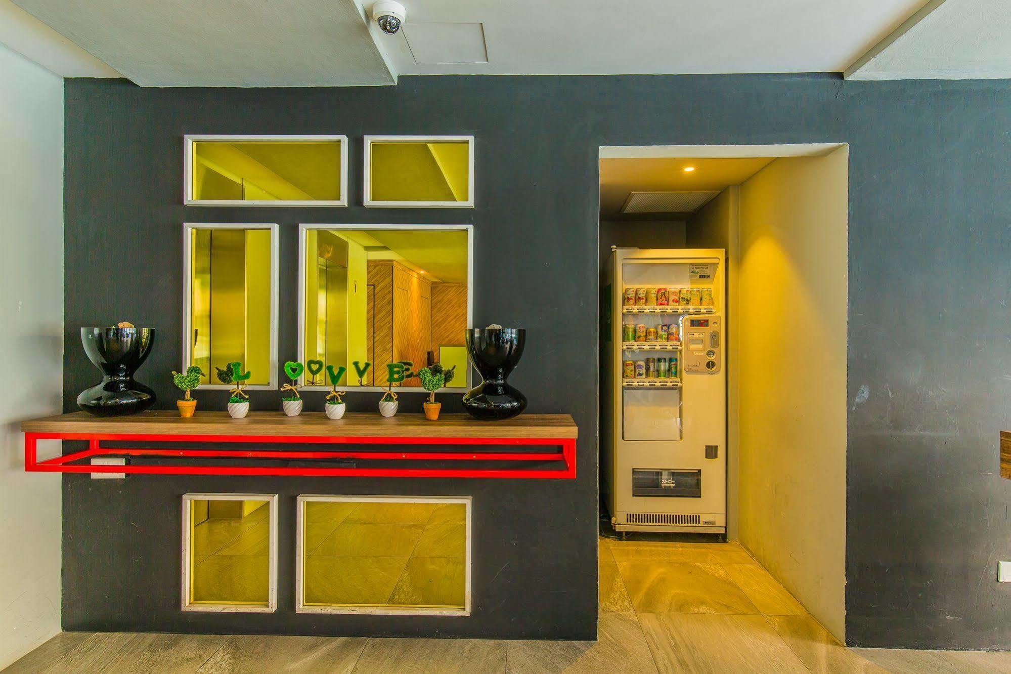 Ibis Budget Singapore Pearl Buitenkant foto
